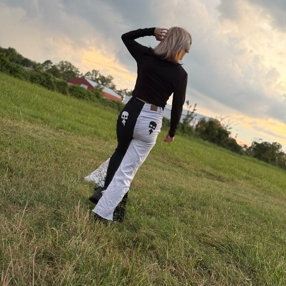 Meet your Posher, Kiara - Picture 4 of 4